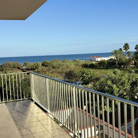 Villa Sapore Di Mare Con Con Spazio Privato In Reitani